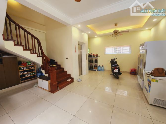 4279410 ảnh đại diện 1