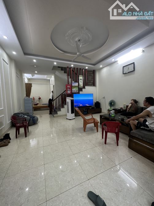 4279786 ảnh đại diện 1