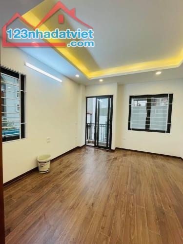 4279140 ảnh đại diện 2