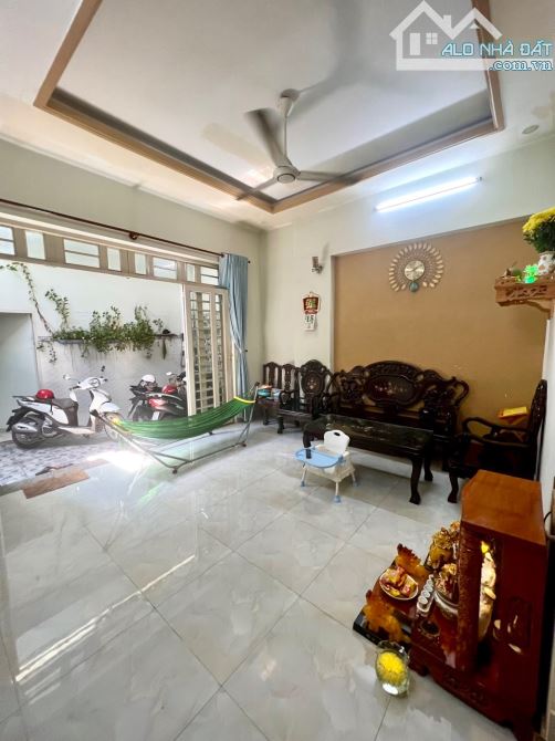 4282757 ảnh đại diện 1