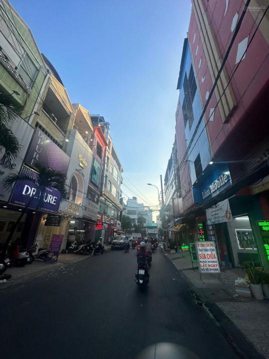 4282398 ảnh đại diện 1