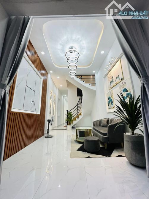 4285659 ảnh đại diện 1