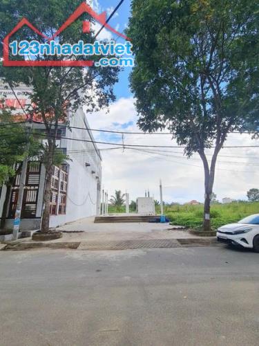 4285070 ảnh đại diện 1