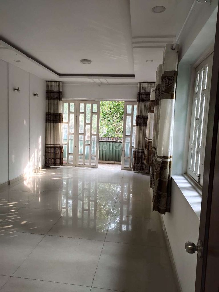 4285695 ảnh đại diện 1