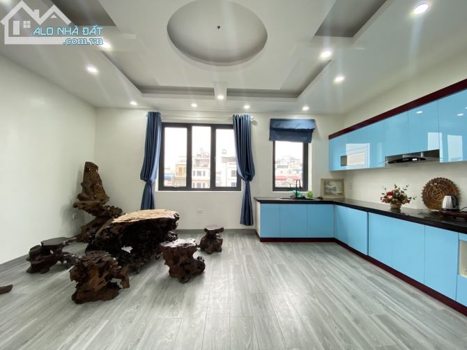 4286469 ảnh đại diện 1