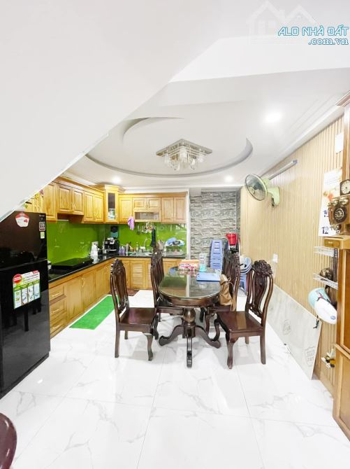 4284766 ảnh đại diện 1