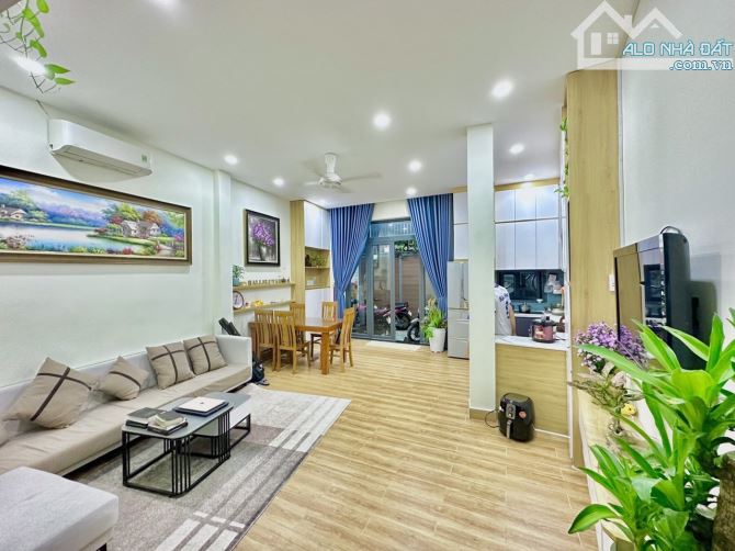 4286417 ảnh đại diện 1