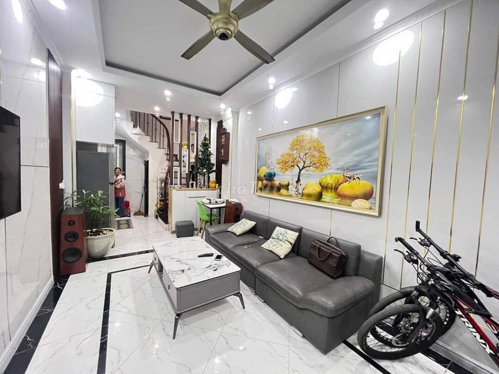 4290639 ảnh đại diện 1