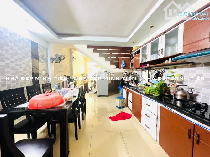 4289763 ảnh đại diện 1