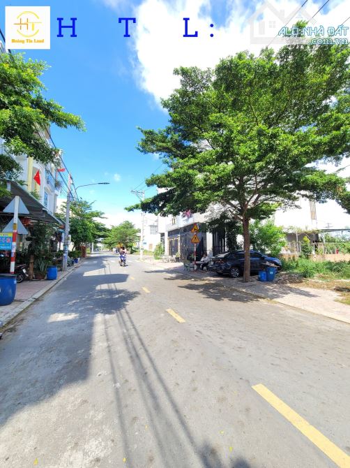 4289705 ảnh đại diện 1