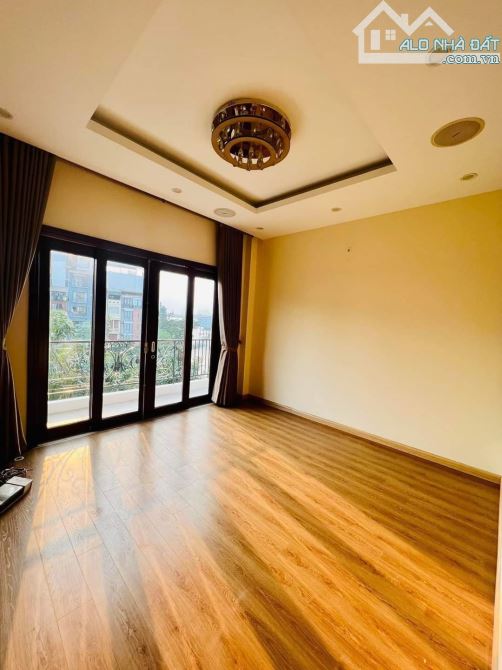 4289893 ảnh đại diện 1