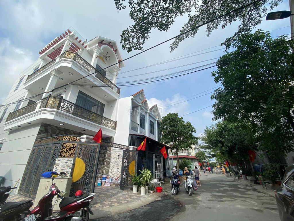 4290086 ảnh đại diện 1