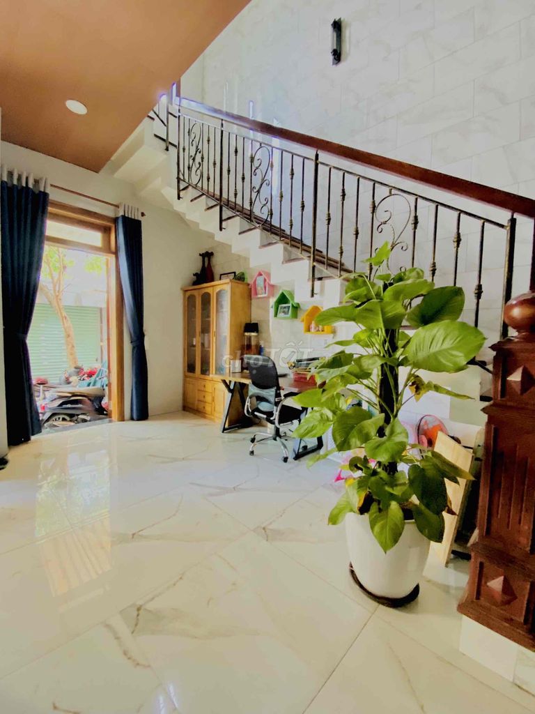 4290957 ảnh đại diện 1