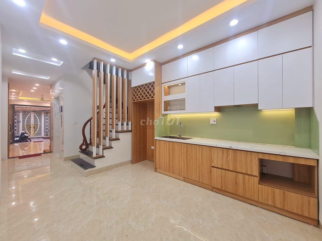 4293071 ảnh đại diện 1