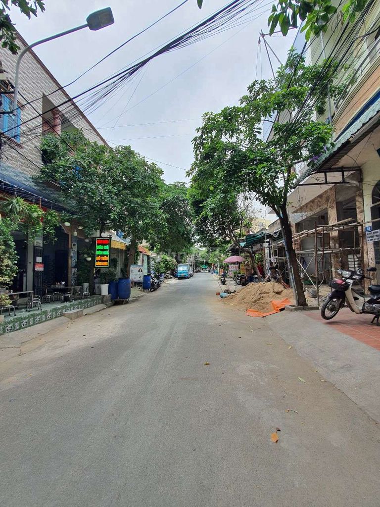 4295793 ảnh đại diện 1
