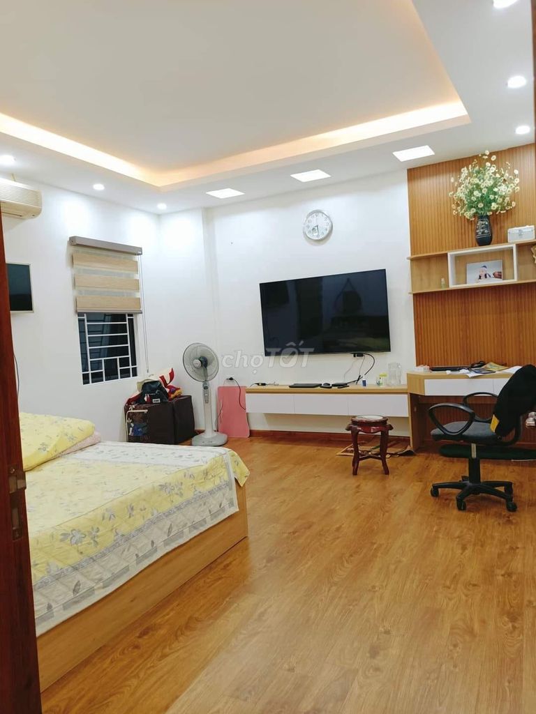 4295678 ảnh đại diện 1