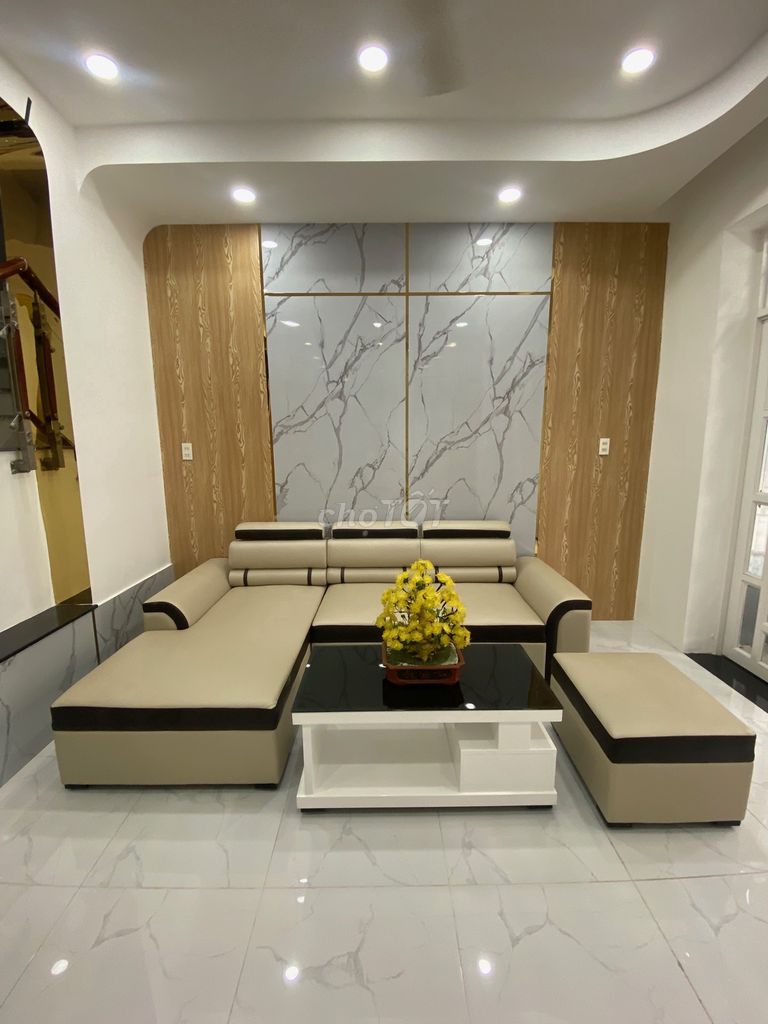 4295504 ảnh đại diện 2