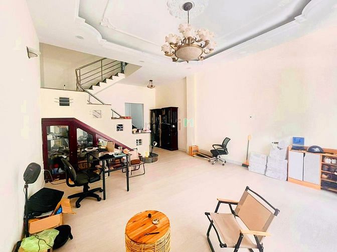 4298240 ảnh đại diện 1