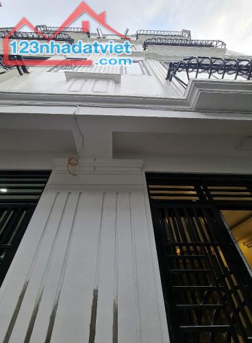 4297628 ảnh đại diện 1