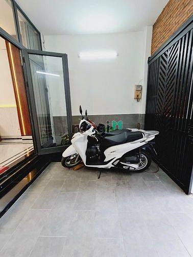 4300967 ảnh đại diện 1
