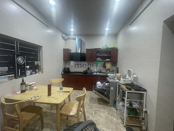 4301843 ảnh đại diện 1