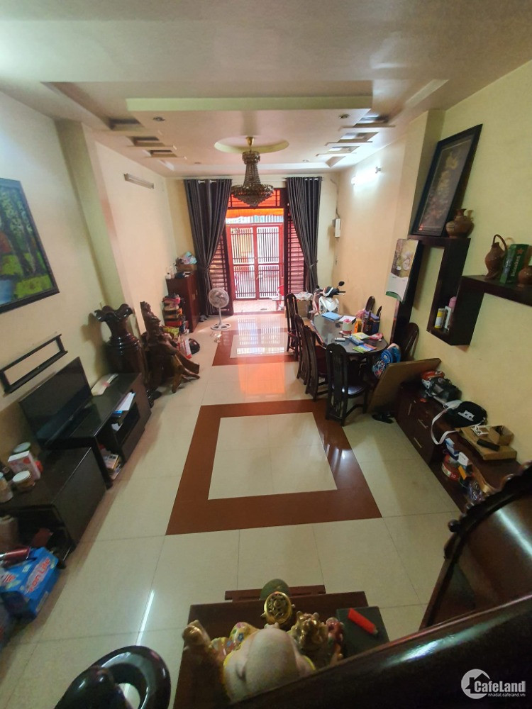 4303182 ảnh đại diện 1
