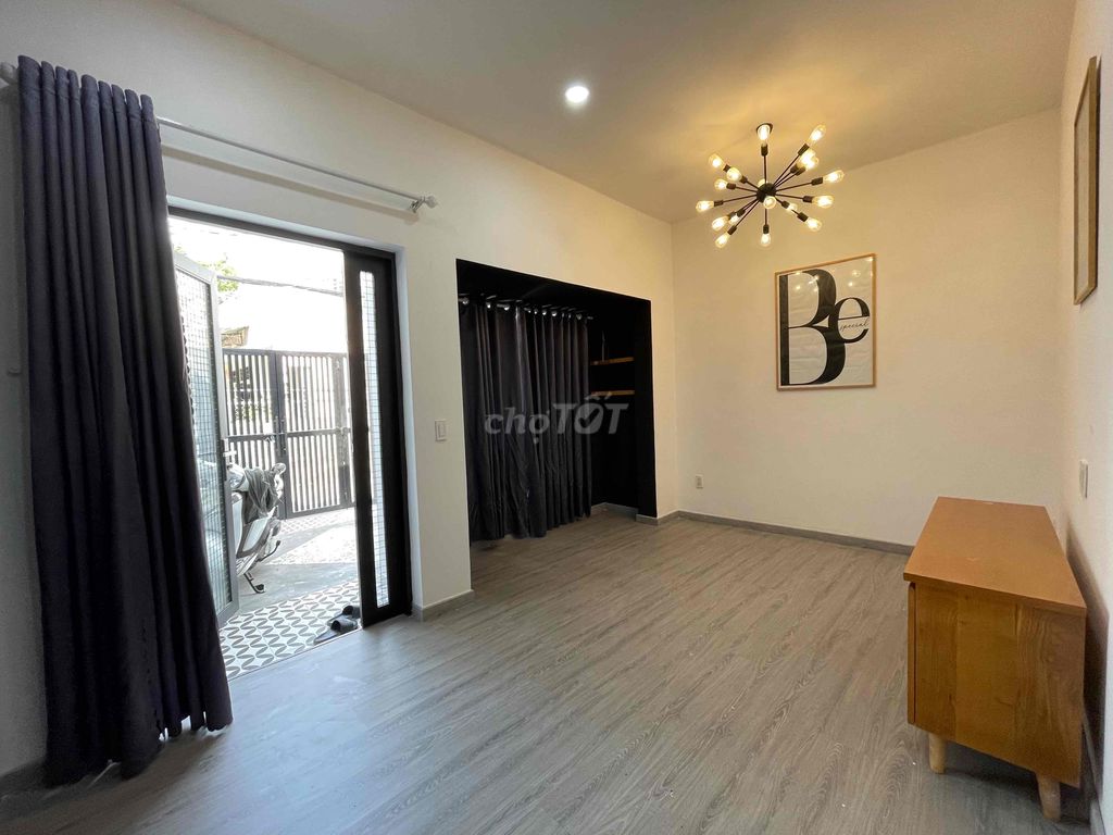 4303046 ảnh đại diện 1