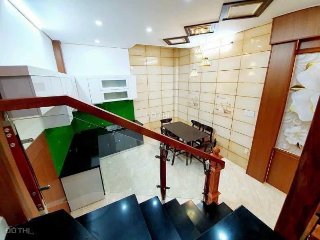 4303851 ảnh đại diện 1