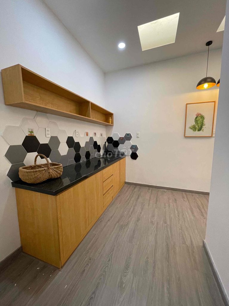 4303046 ảnh đại diện 1