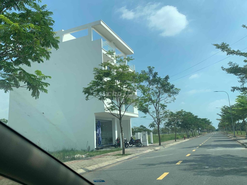 4303756 ảnh đại diện 2
