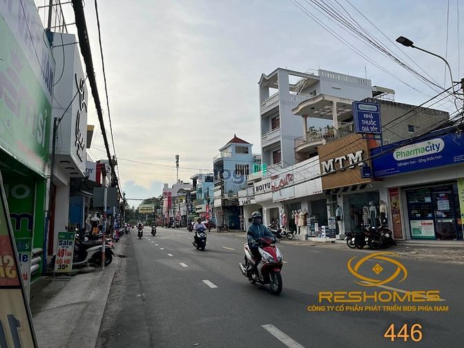 Nhà Bán Mặt Tiền Đường Phạm Văn Thuận; 1500M2 Cho Thuê Gần 2 Tỷ/Năm
