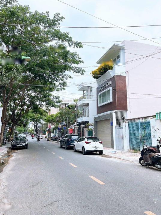 4311861 ảnh đại diện 1