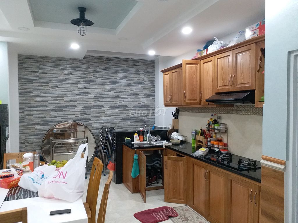 4318509 ảnh đại diện 1