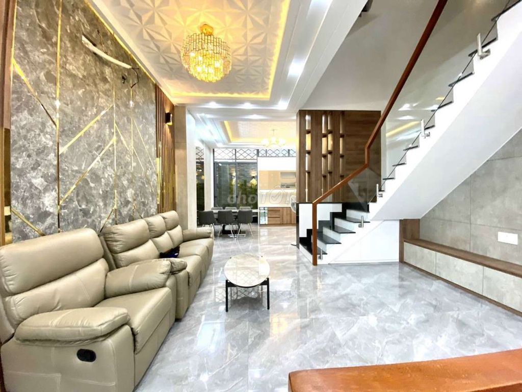 4318965 ảnh đại diện 2