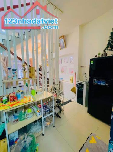 4321651 ảnh đại diện 1