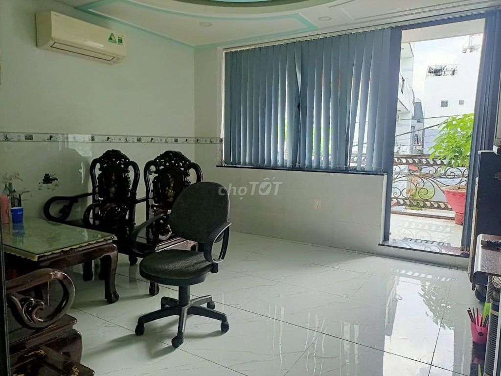 4323542 ảnh đại diện 1