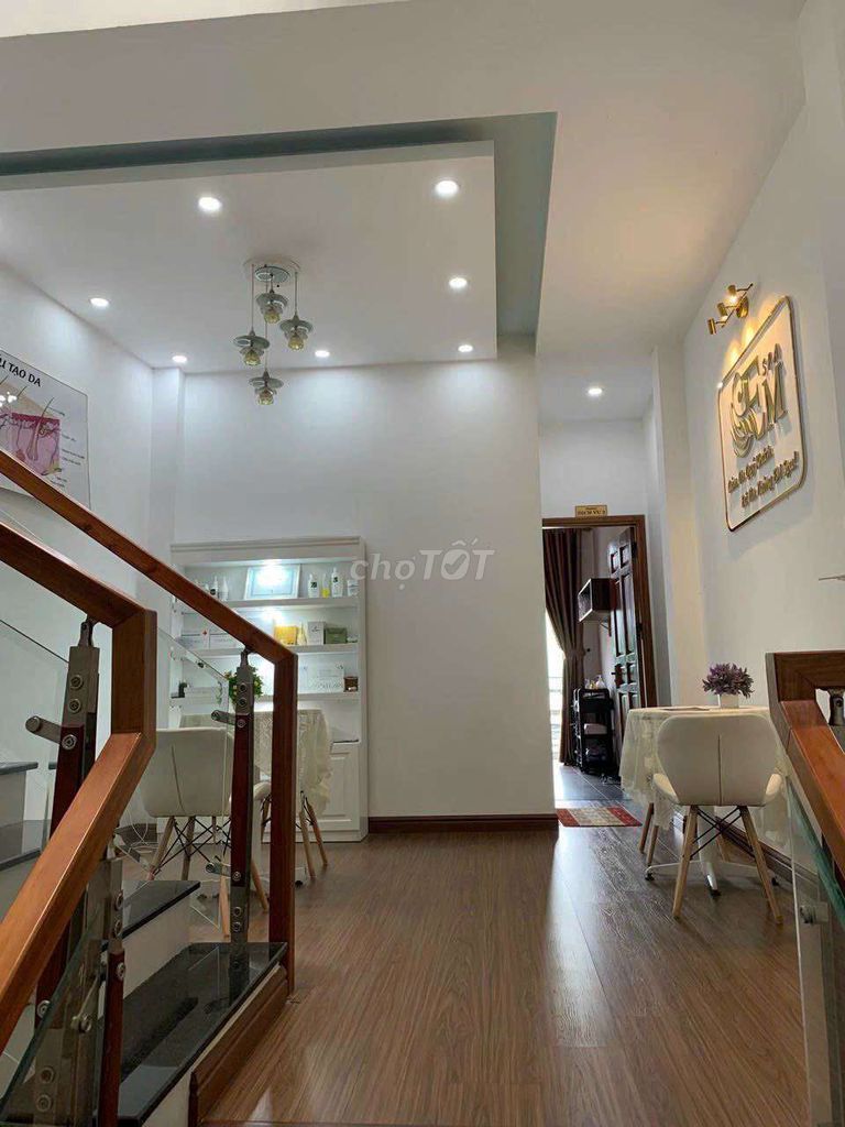 4323969 ảnh đại diện 1