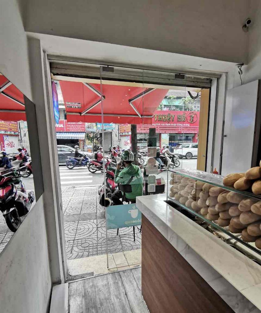 Sang Nhượng Quán Cafe 25M2 Mặt Tiền Đường Võ Thị Sáu Quận 3