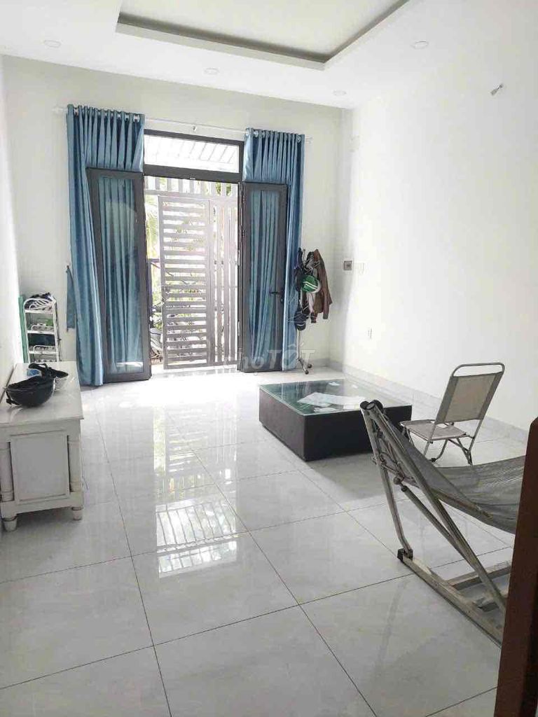 4325400 ảnh đại diện 1