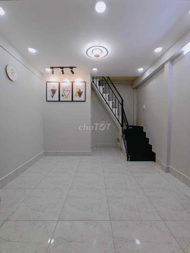 4324703 ảnh đại diện 1