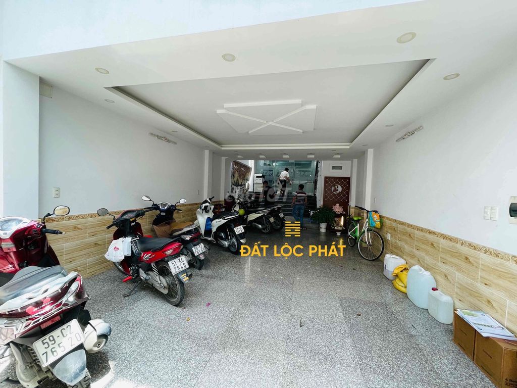 Nhà Mặt Tiền Đường Phú Thuận - Kinh Doanh Thu Nhập Tốt - Quận 7