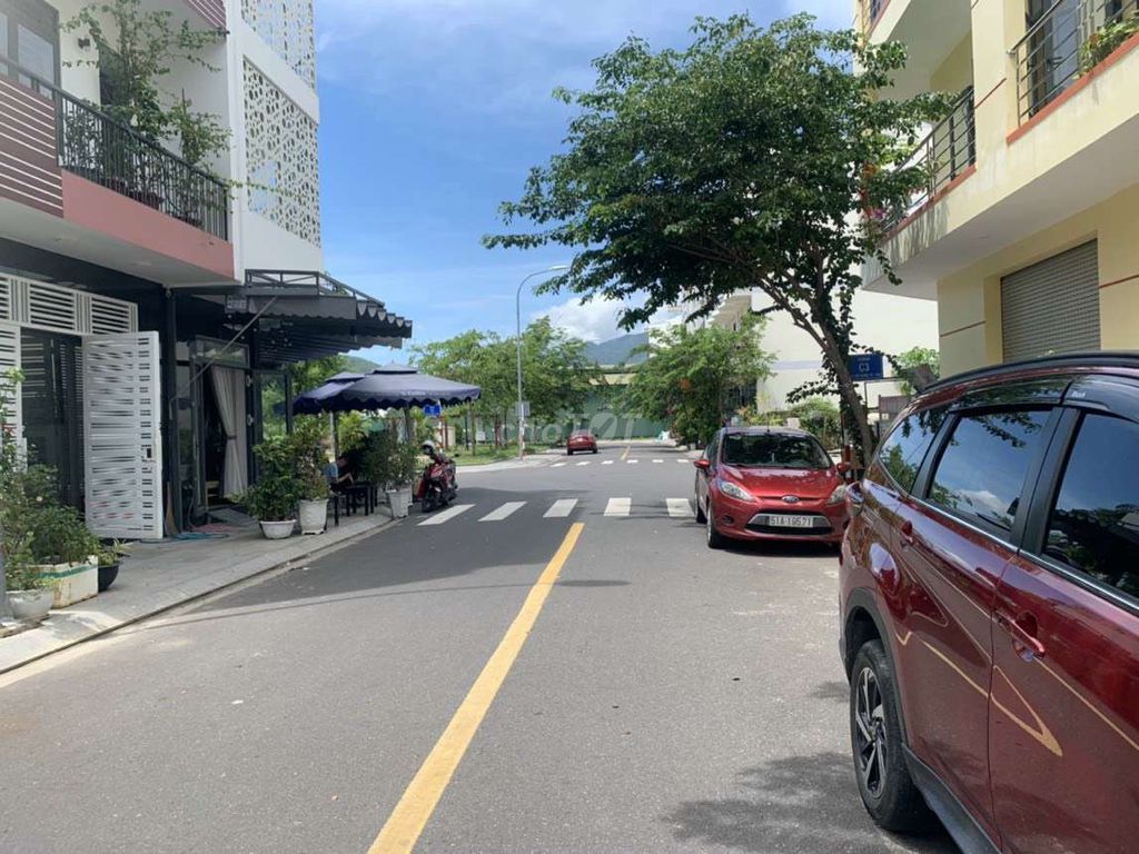 4329884 ảnh đại diện 1
