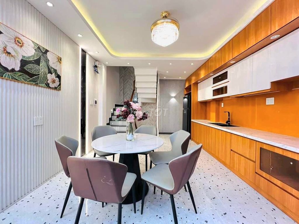 4331393 ảnh đại diện 1