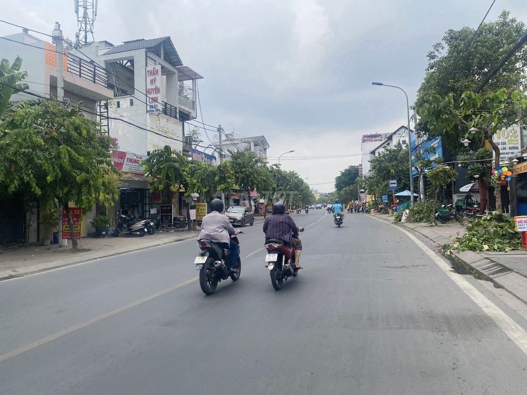 4330591 ảnh đại diện 2