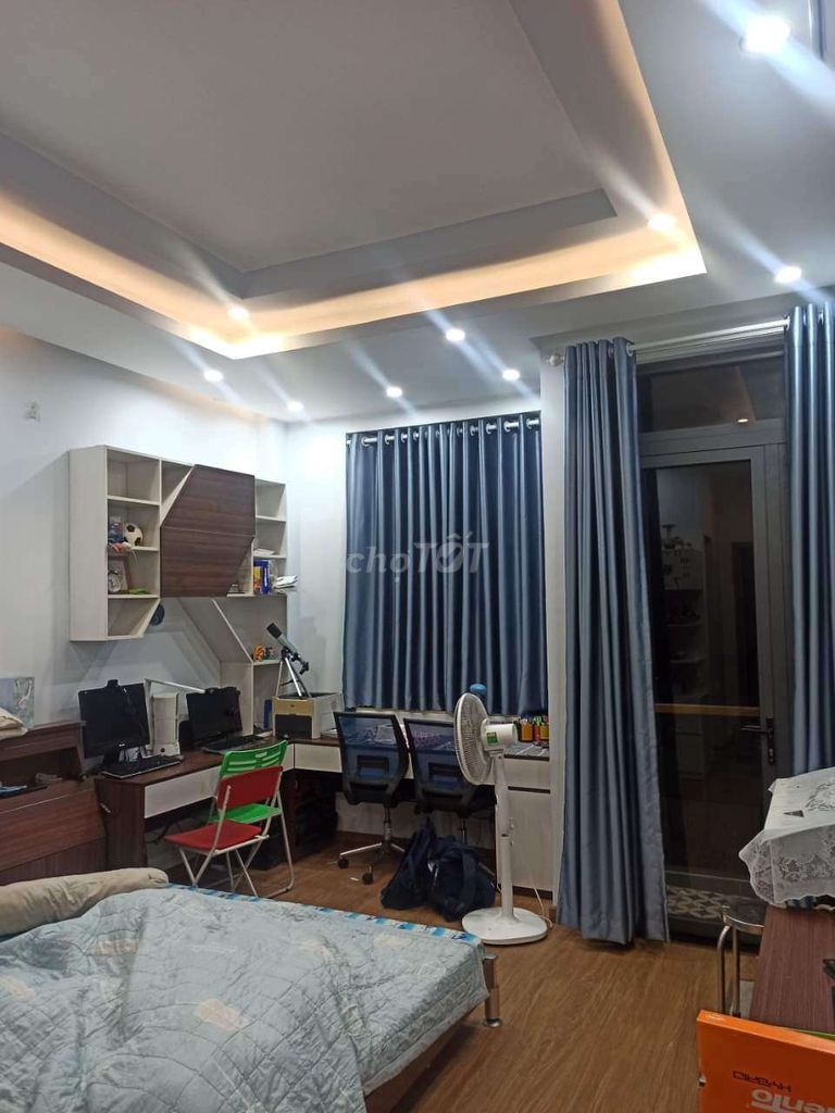 4334927 ảnh đại diện 1