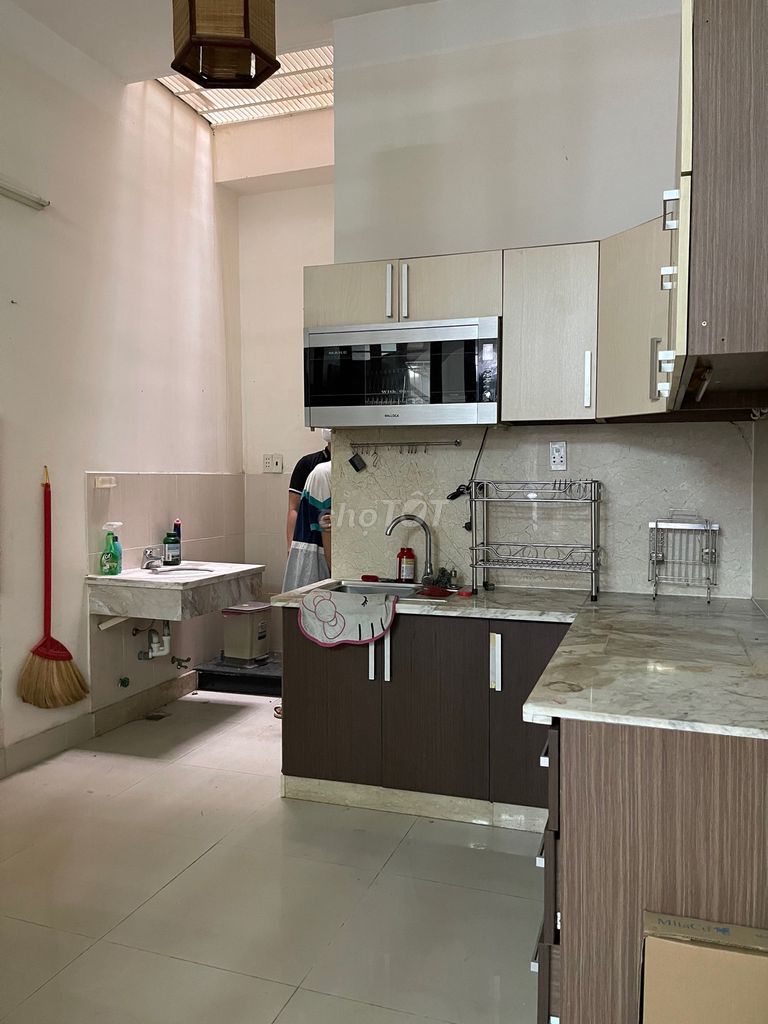 4329950 ảnh đại diện 1