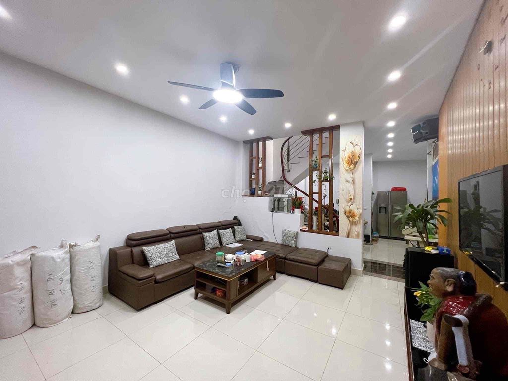 4327468 ảnh đại diện 1