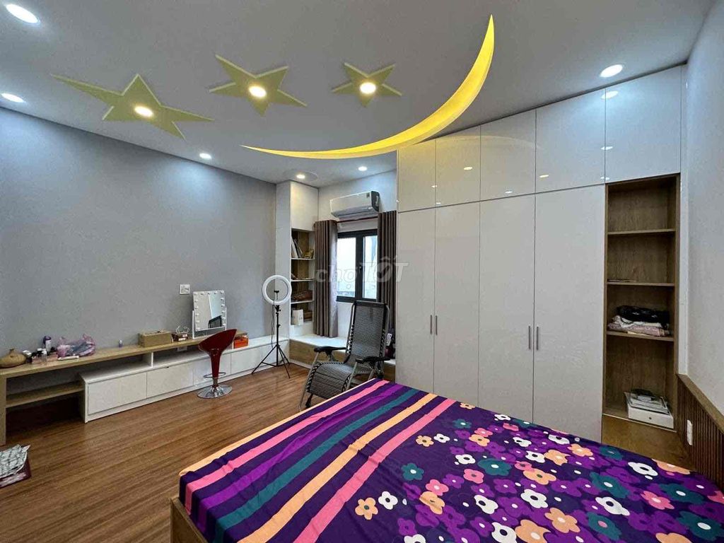 4328091 ảnh đại diện 2