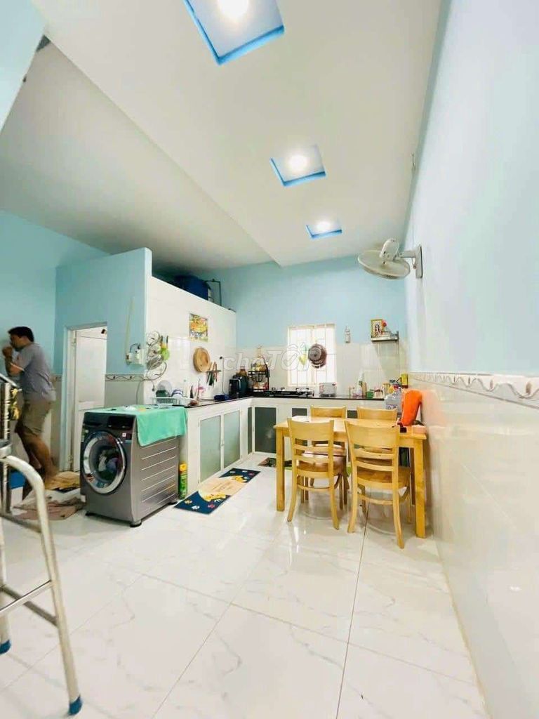 4328930 ảnh đại diện 1
