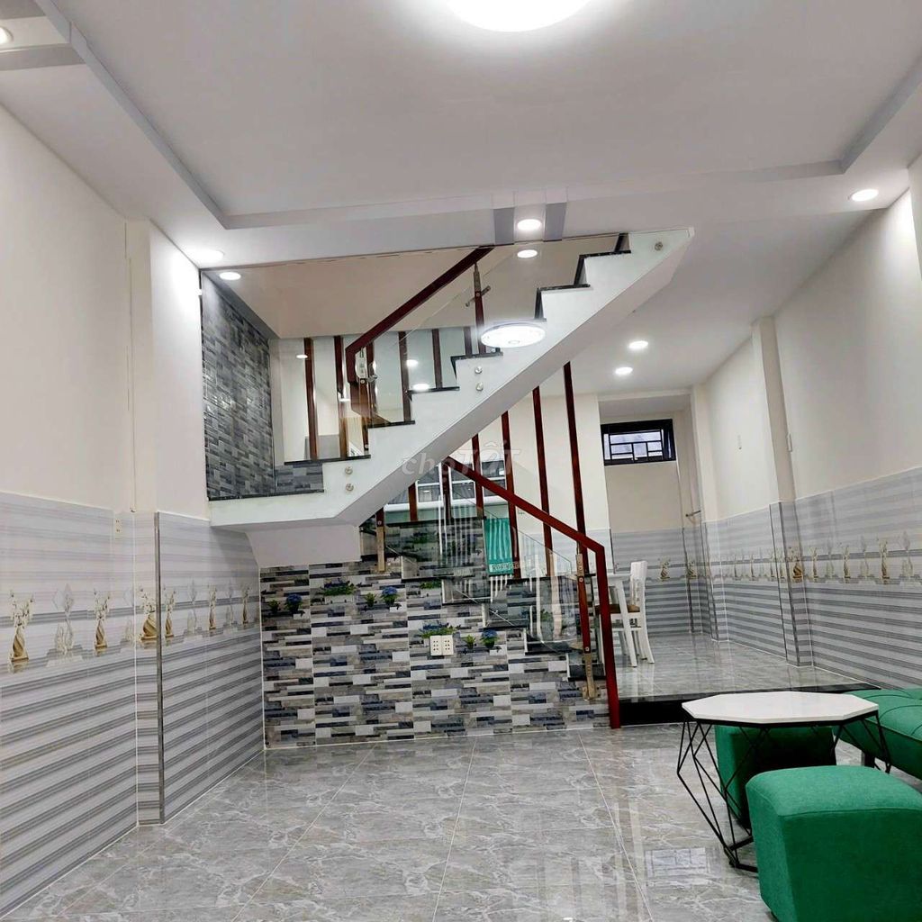 4330167 ảnh đại diện 1
